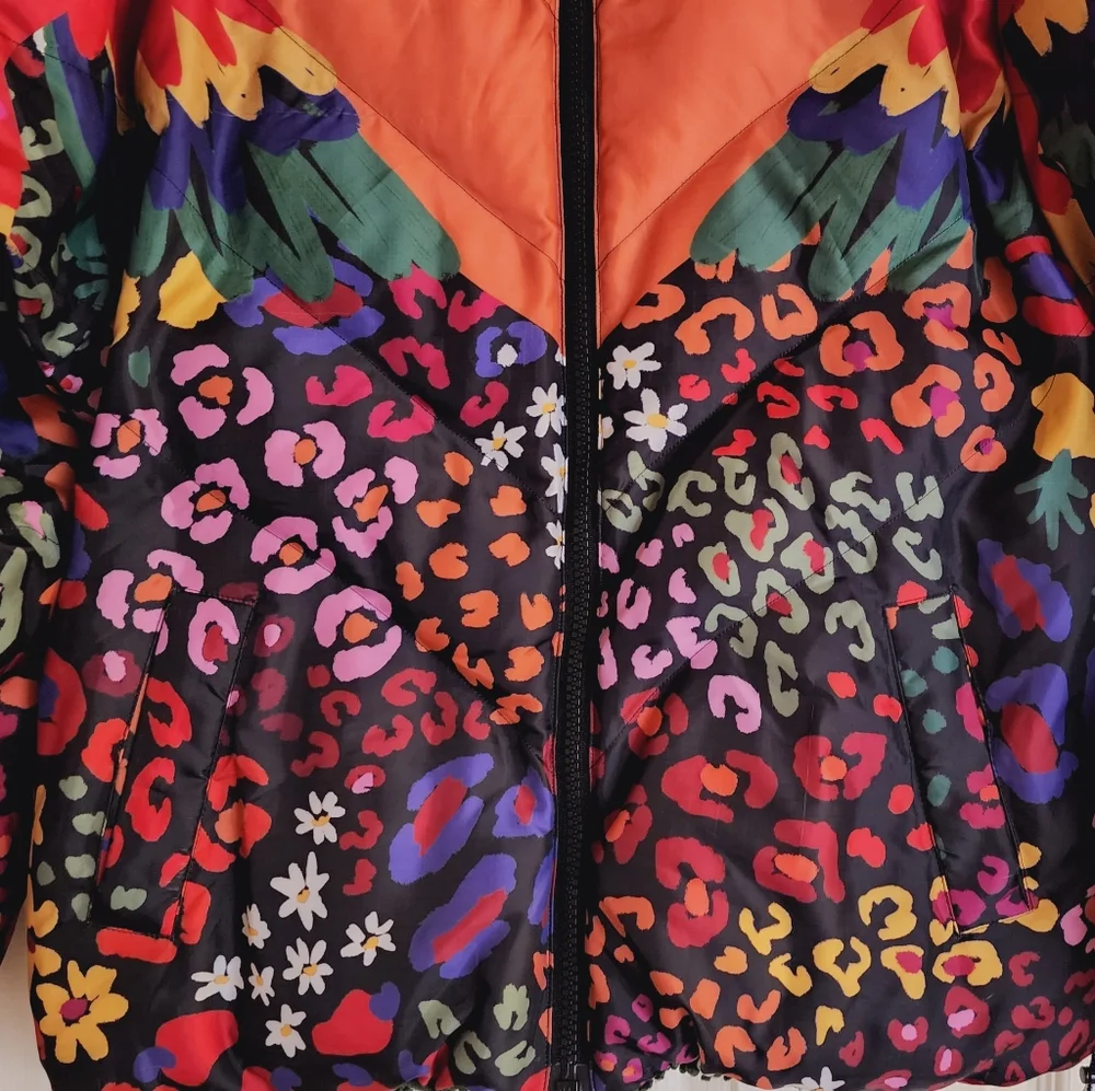 Farm Rio Macaw-Print Faux-Shearling Puffer Jacket - Picture 4 of 6